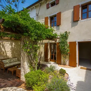 https://house-tammy.in-istria.net