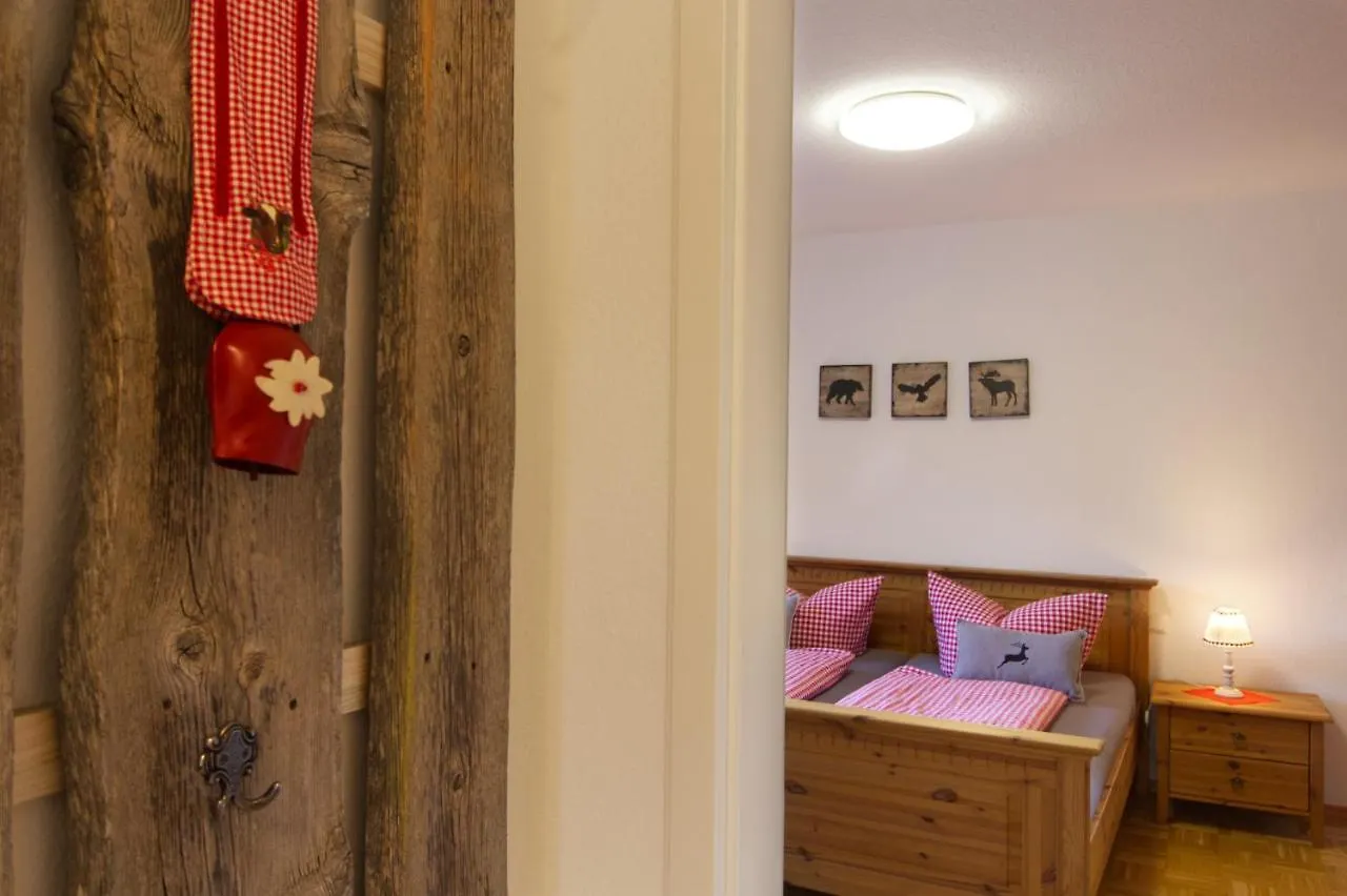 Ferienwohnung Arzgrube Mittenwald 0*,